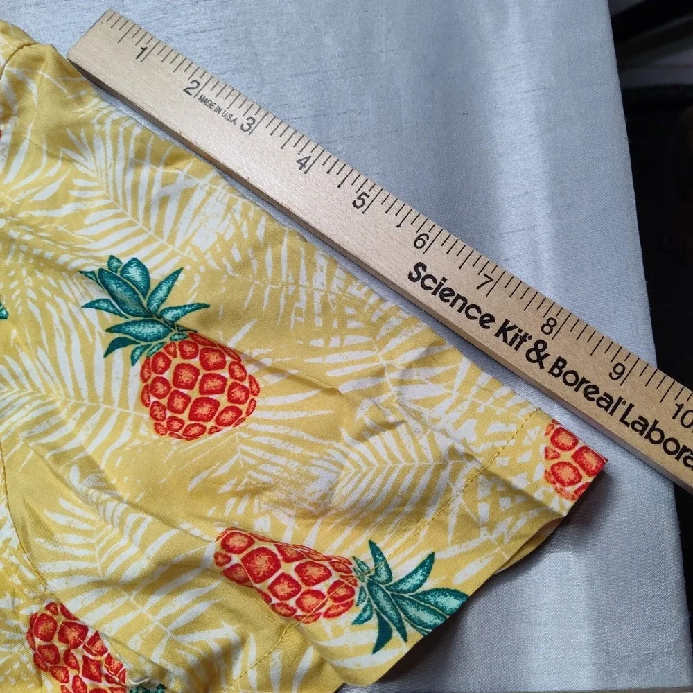 Margaritaville pineapple allover
